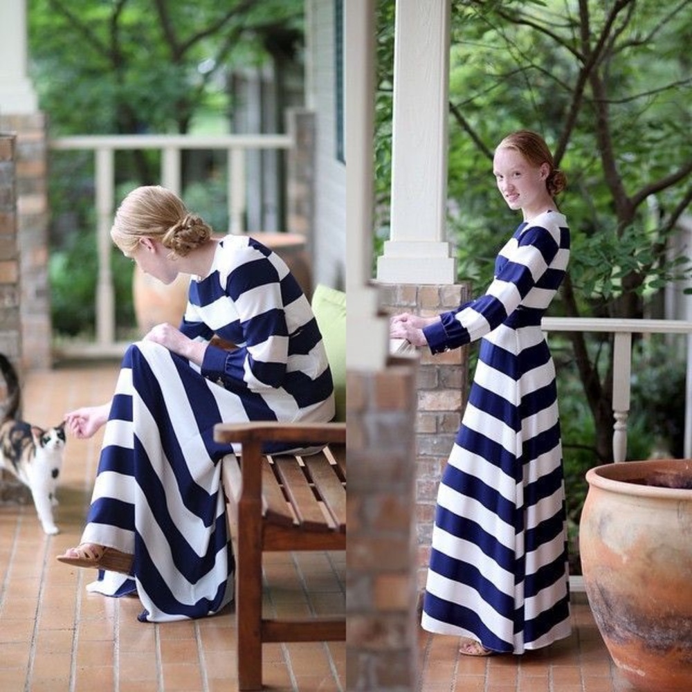 Dainty Jewell’s All Eyes On You Dress